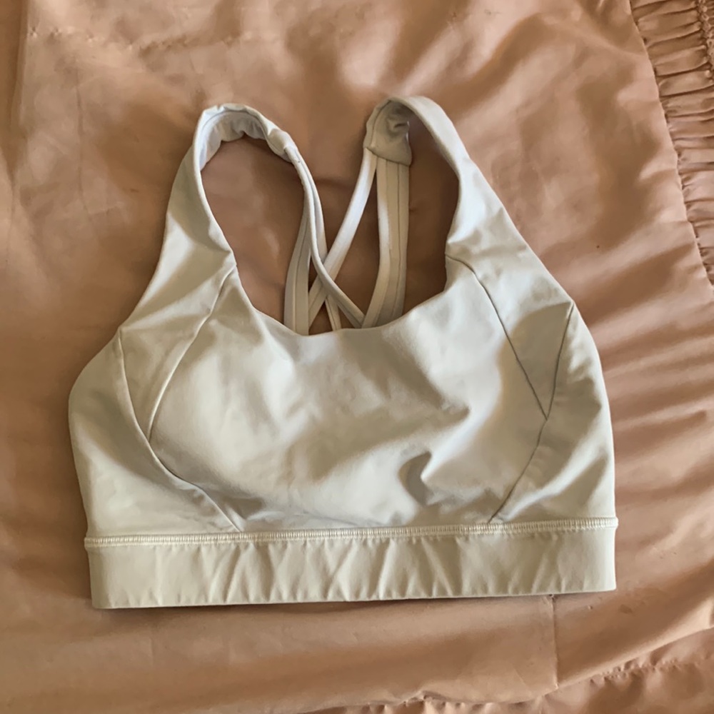 White Lululemon bra